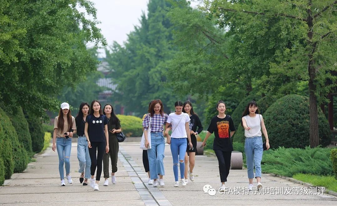 从悦人到悦己的脱胎换骨的改变,从悦己开始