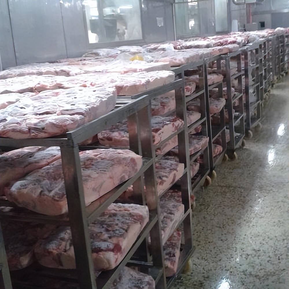 “靠肉吃肉”的小官巨贪：门市部主任李兰珍贪腐纪实