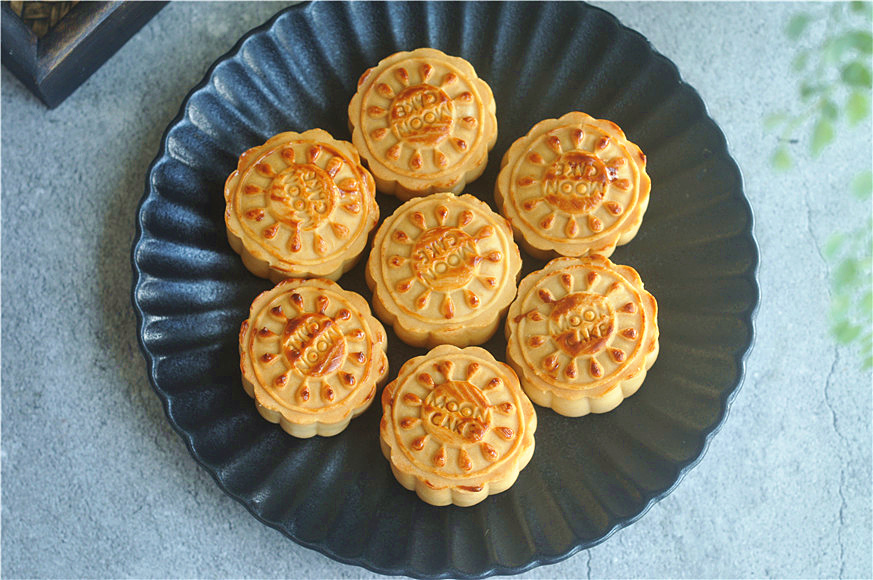 自制月饼发硬怎么回事,自制月饼分馅小妙招