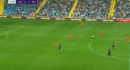 武磊西班牙人在中超有哪些队友,武磊最近一次首发