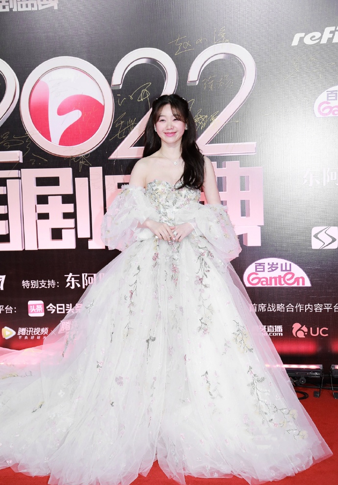 徐梦洁听到别人议论自己,徐梦洁路人视角最新