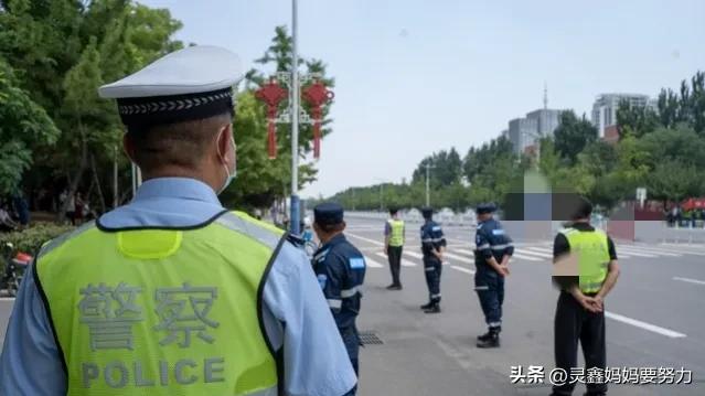 男子出门买早餐被困绿化带四天三夜,野果野菜解决饥饿,露水解渴