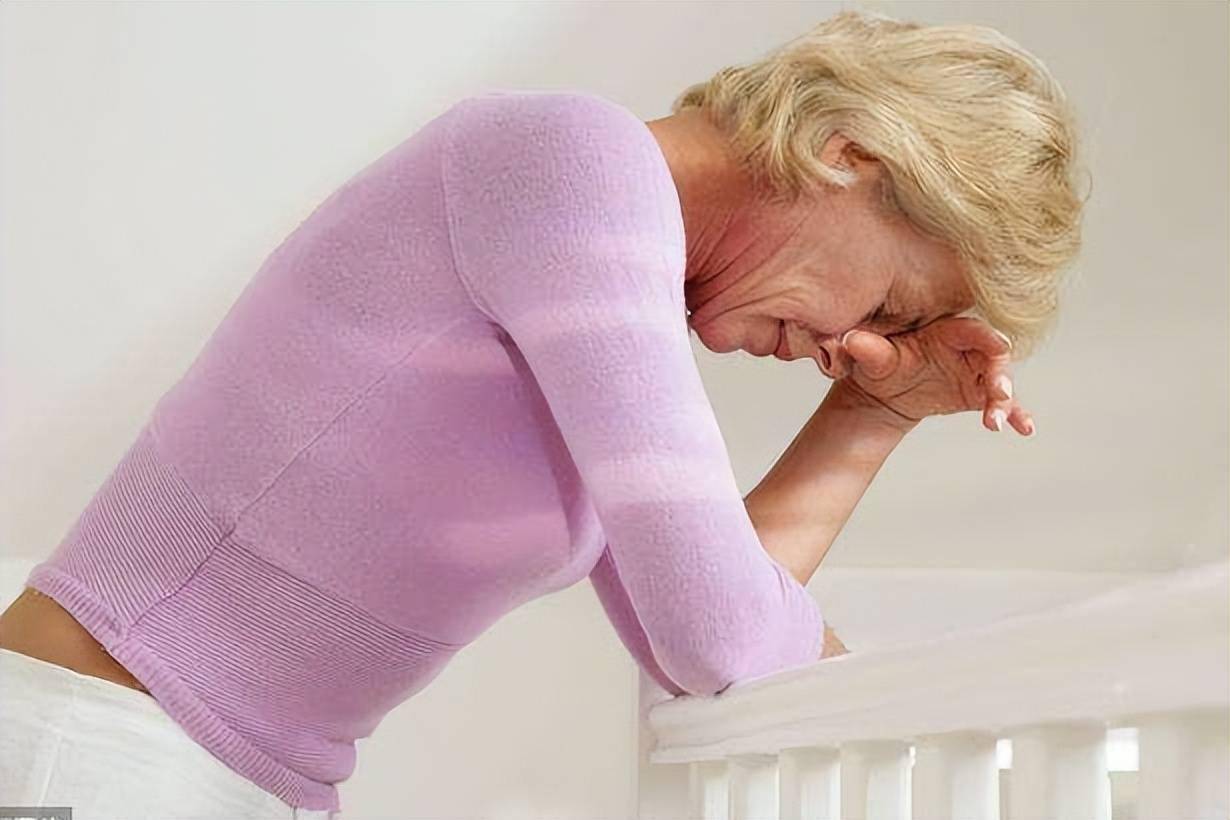 中医针药联合治疗心肾不交型绝经综合征失眠有何优势？