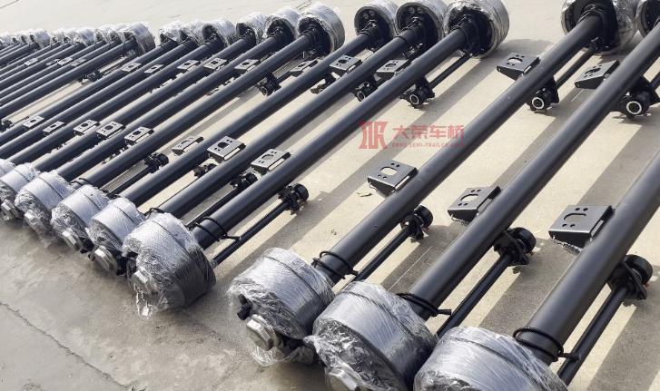 不锈钢做成的自卸半挂车？挂车界的“土豪”级车型