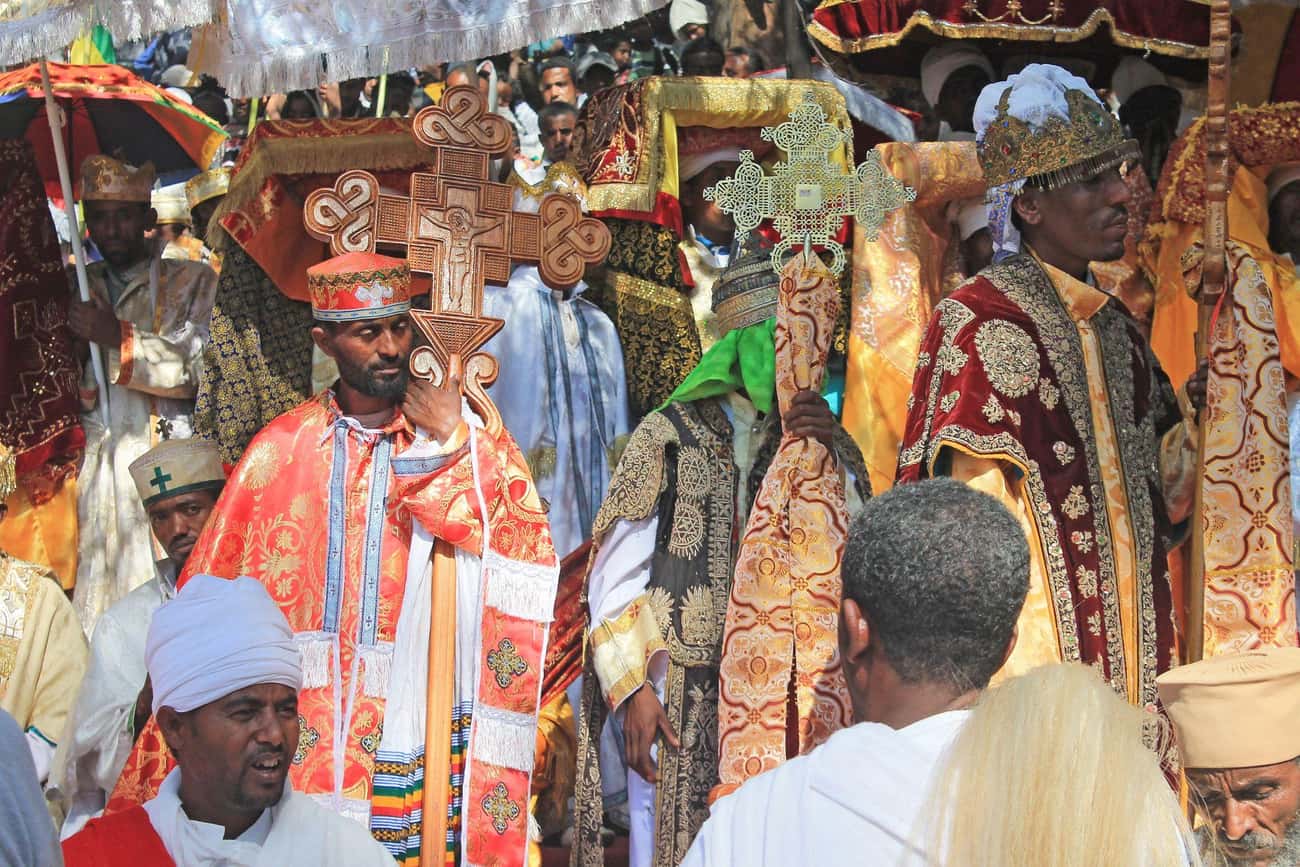 盘点世界各国不可思议的7件事,揭秘全球十大怪异事件