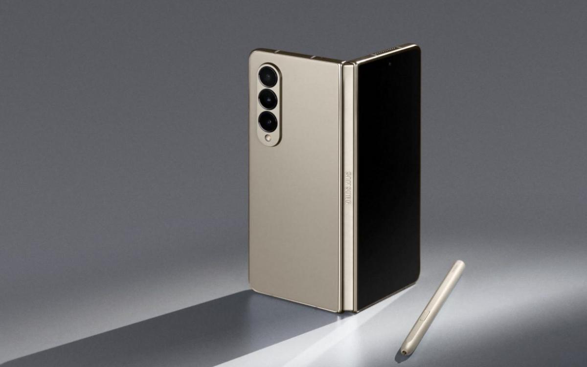 三星galaxyzfold4折叠屏新品,三星折叠屏galaxyzfold4评价