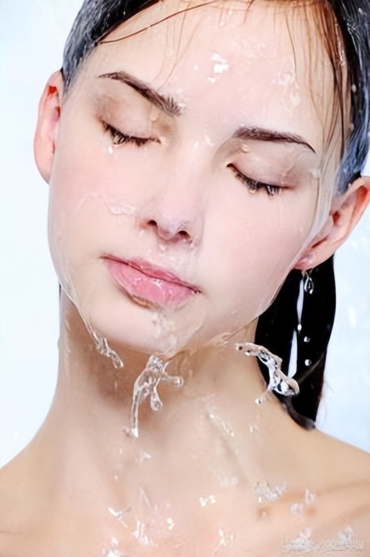 那么多护肤品哪一款好用,玻尿酸小白瓶推荐