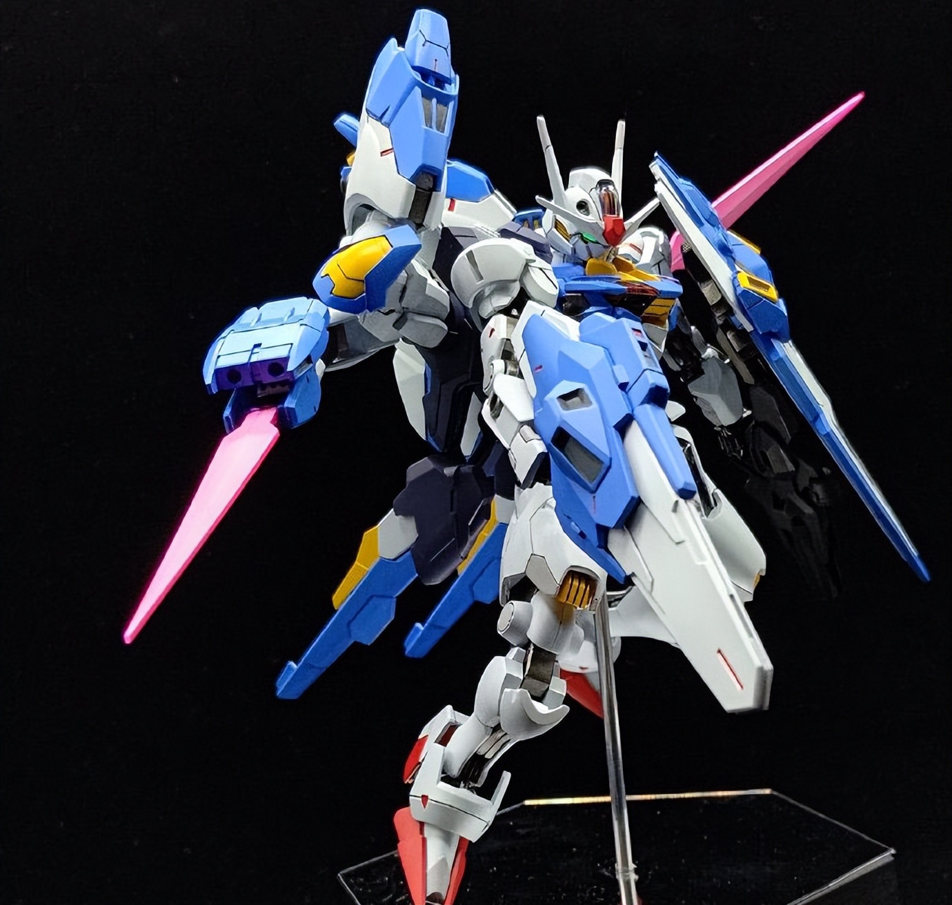 璐┆瑁呯敳,璐┆瑁呯敳椋庣伒楂樿揪