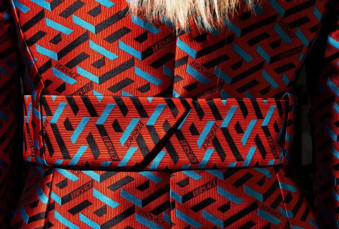 深度|从巴黎世家到Burberry，印花营销为何依然奏效？