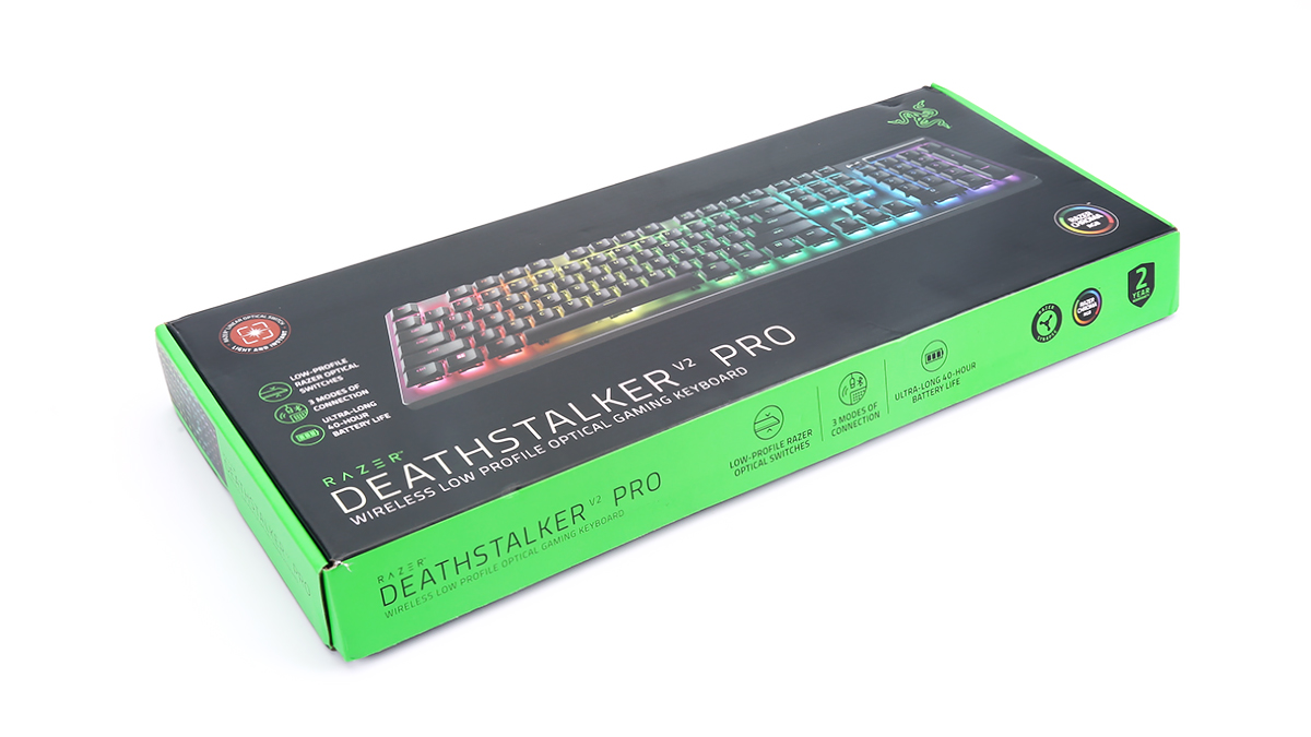 雷蛇protypeultra和噬魂金蝎哪个好,雷蛇噬魂金蝎键盘普通版