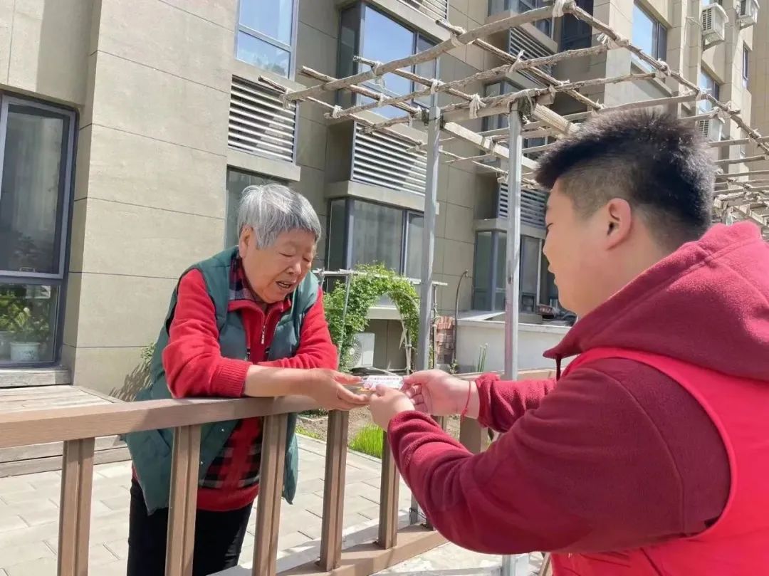 辽中区：小小便*联民**络卡志愿服务送到家