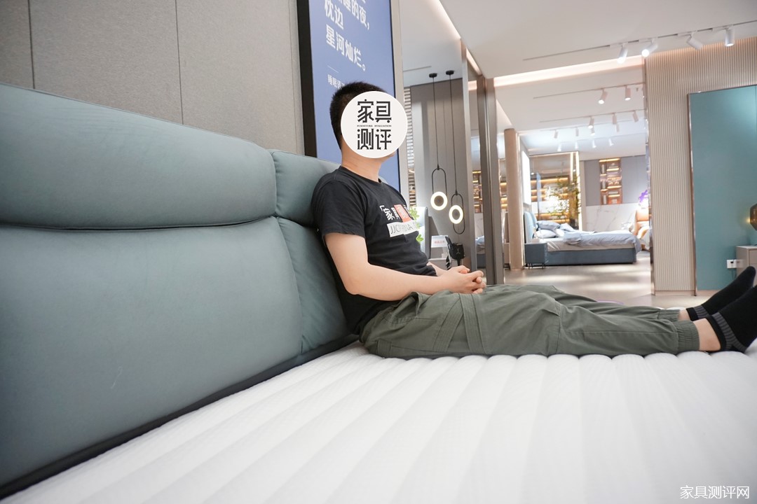 芝华仕五星软床创意视频,芝华仕的床测评