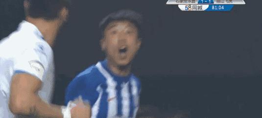 足球动态图特效,足球动态图搞笑