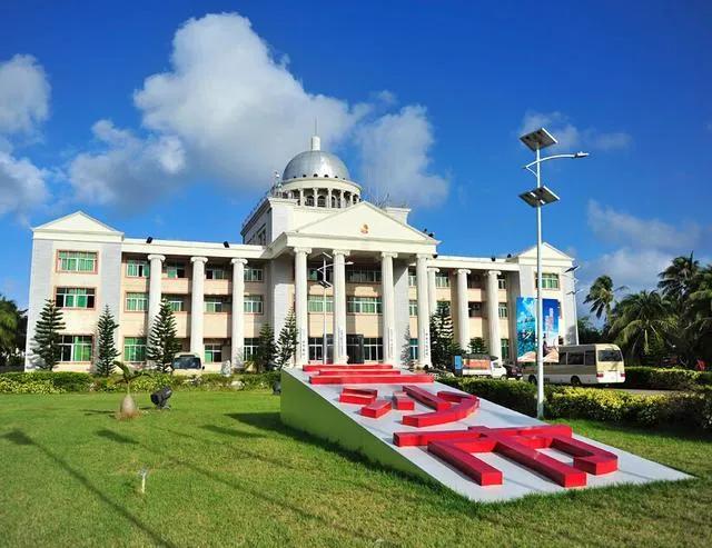 你们知道五湖四海指的是什么吗,请问五湖四海是哪五湖四海