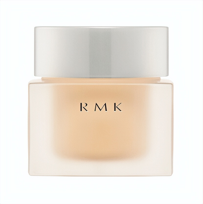 不同肤质的持妆粉底上妆手法,如何选择适合自己肌肤的粉底