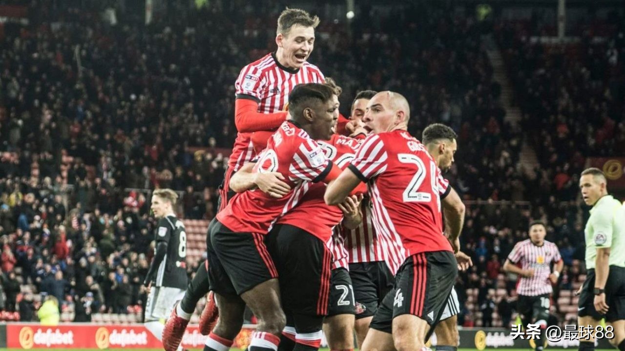 周日013英冠诺维奇vs桑德兰,英冠桑德兰将对阵莱斯特城