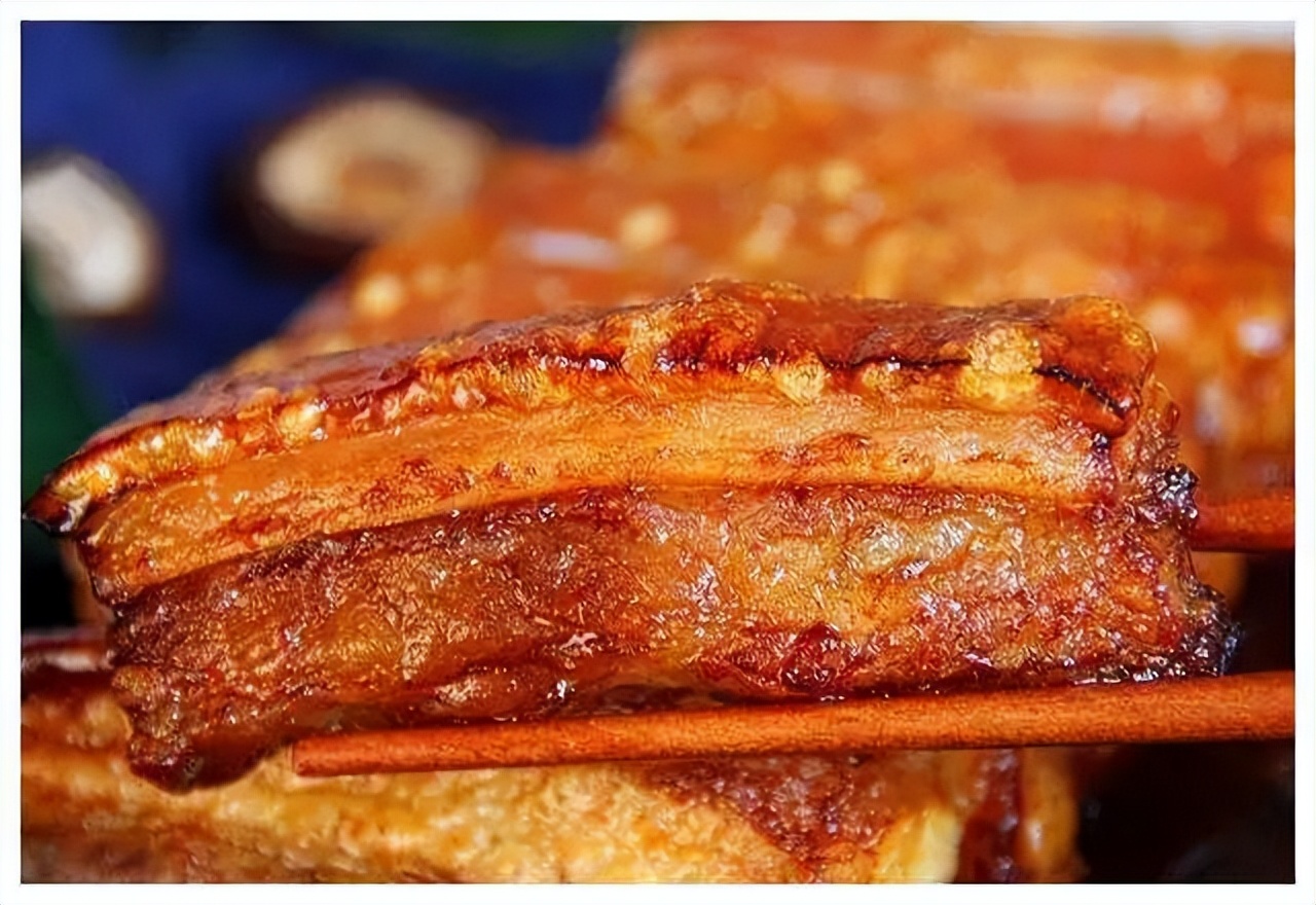 爆红网络的“脆皮五花肉”，终究也是一场“割韭菜”的游戏……