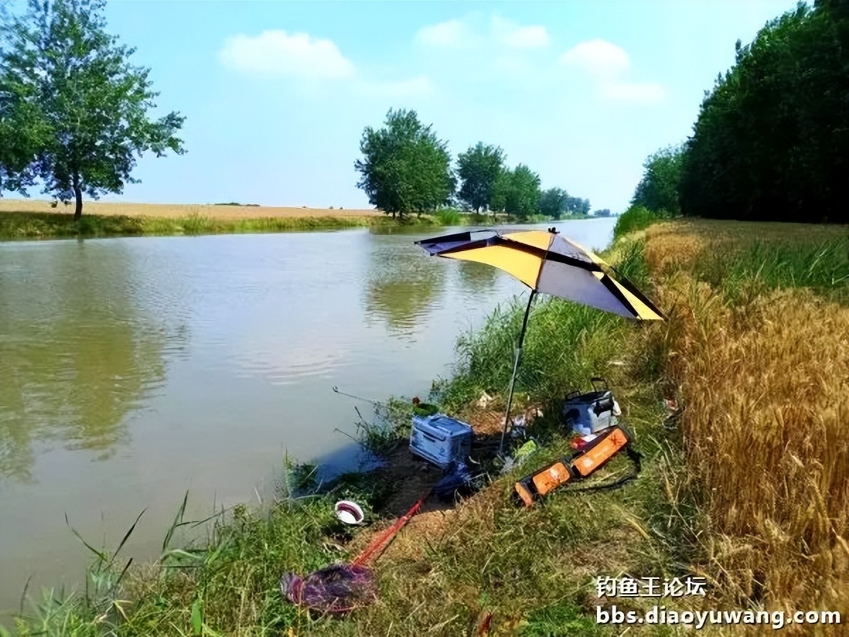 双铅钓流水要用吃铅大的漂吗,双铅跑铅真的抗流水吗