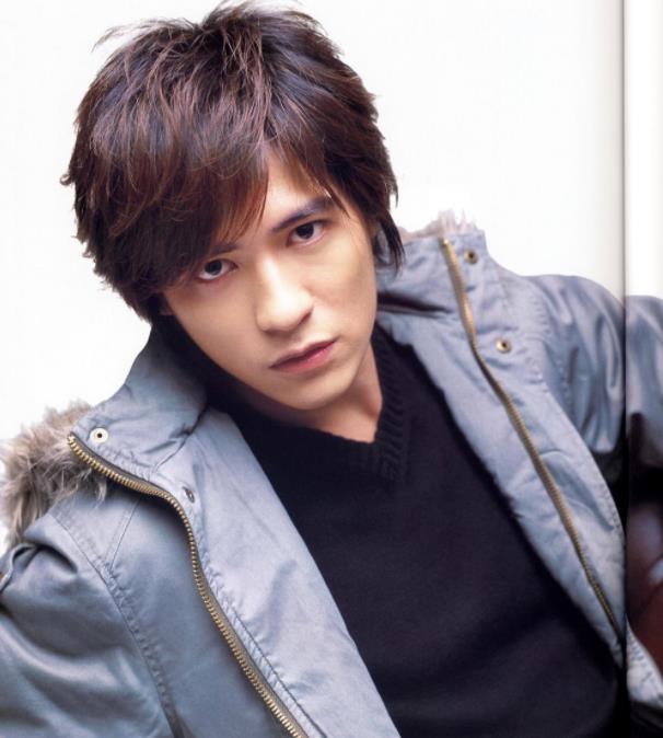 路人镜头下的周渝民,周渝民露出真面目