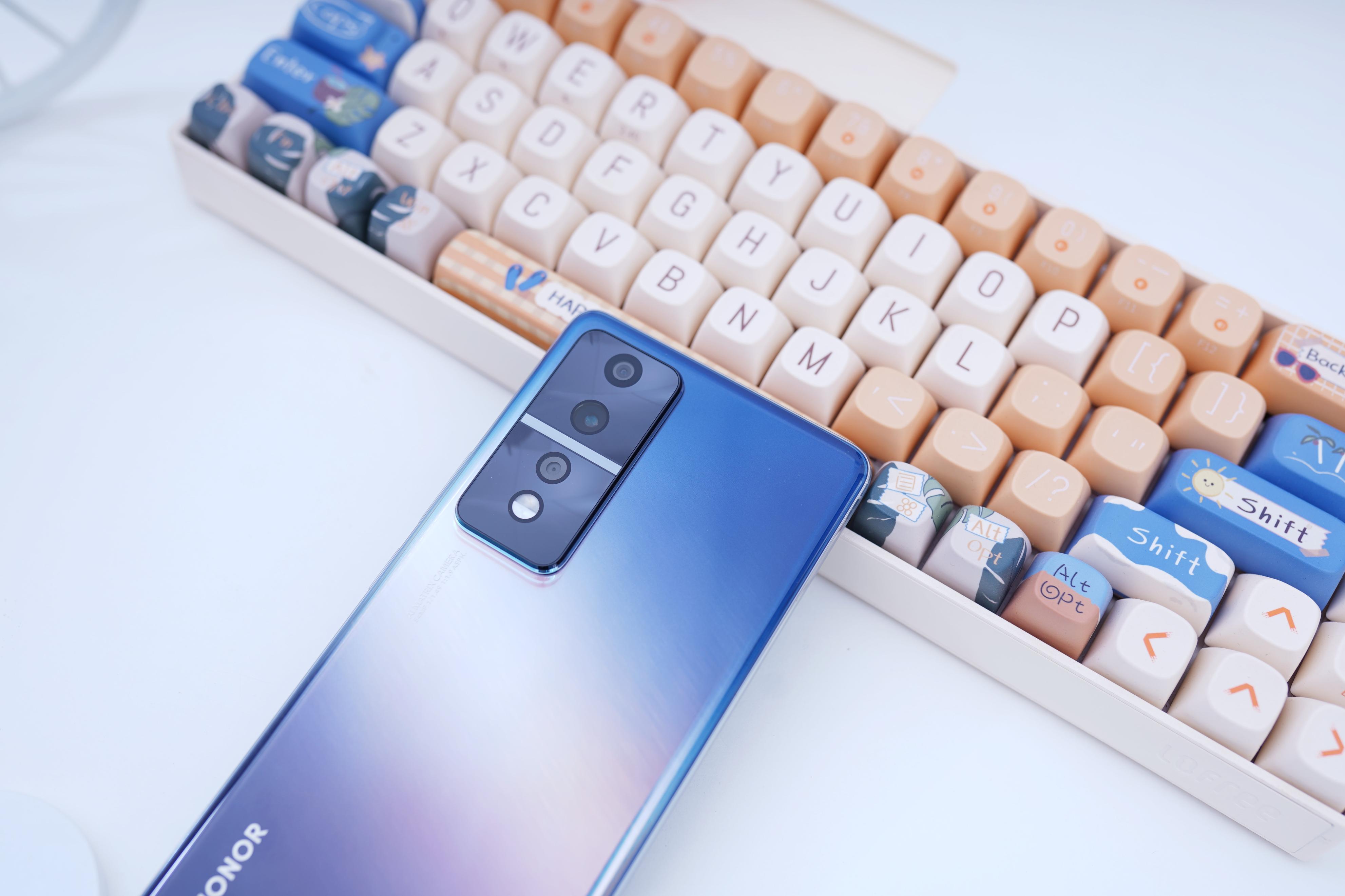 目前最适合捡漏的手机,目前最适合捡漏的旗舰机