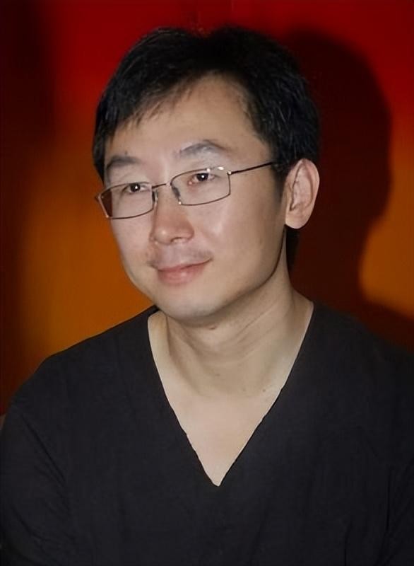 央视女主持人胡蝶有整容吗,主播胡蝶几岁嫁陆川