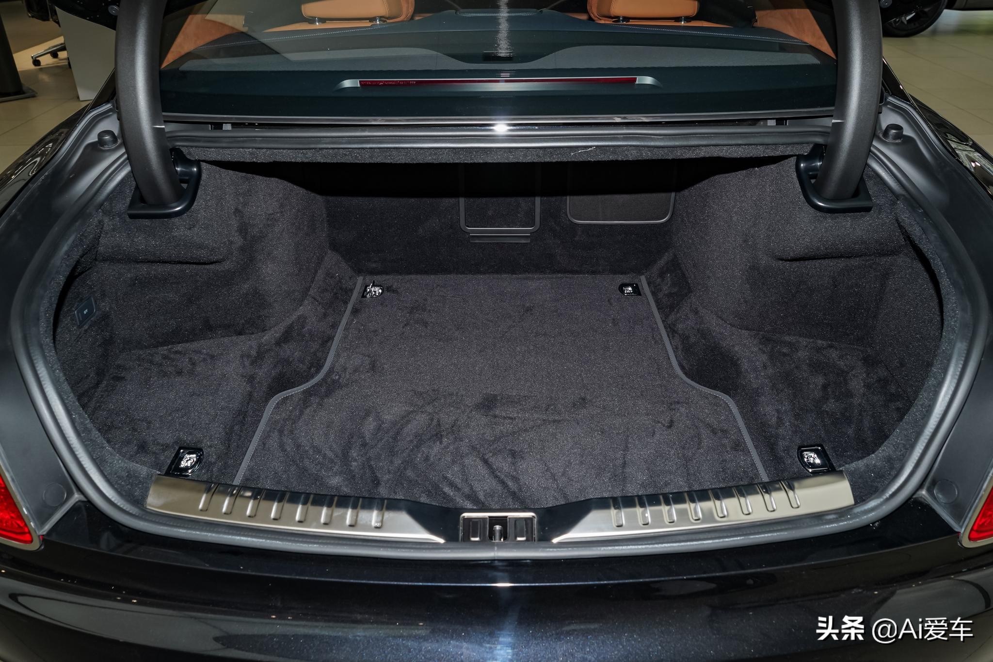 超大豪华奔驰,超豪华大g奔驰车