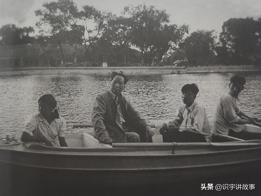 一次看个够！精心收集毛主席100张经典老照片，一起领略伟人风采