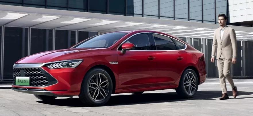 轿车跟suv如何抉择,购车suv好还是轿车好