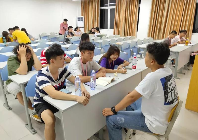 顺丰入职第一天感受,为什么顺丰快递入职那么难