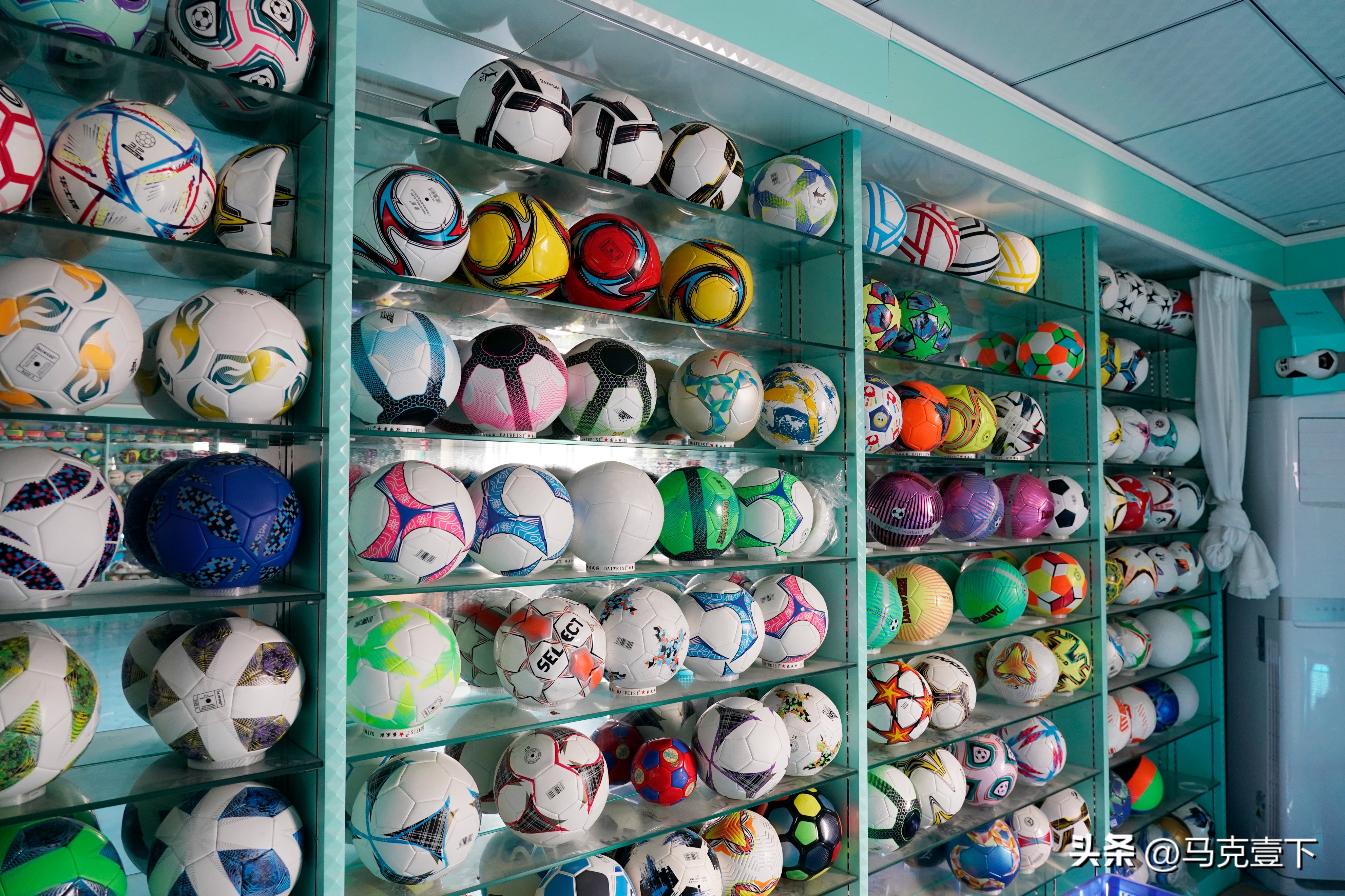 浙江义乌足球世界杯,义乌为世界杯赶制足球