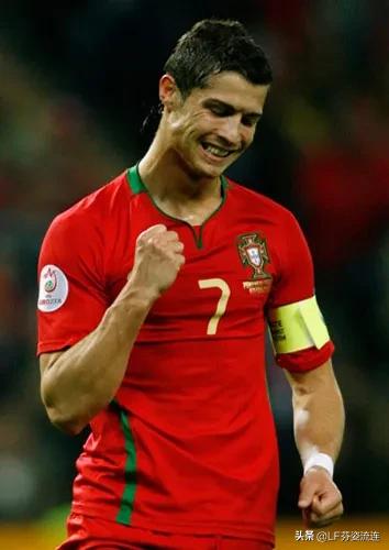 足坛顶级男神,足坛型男帅哥