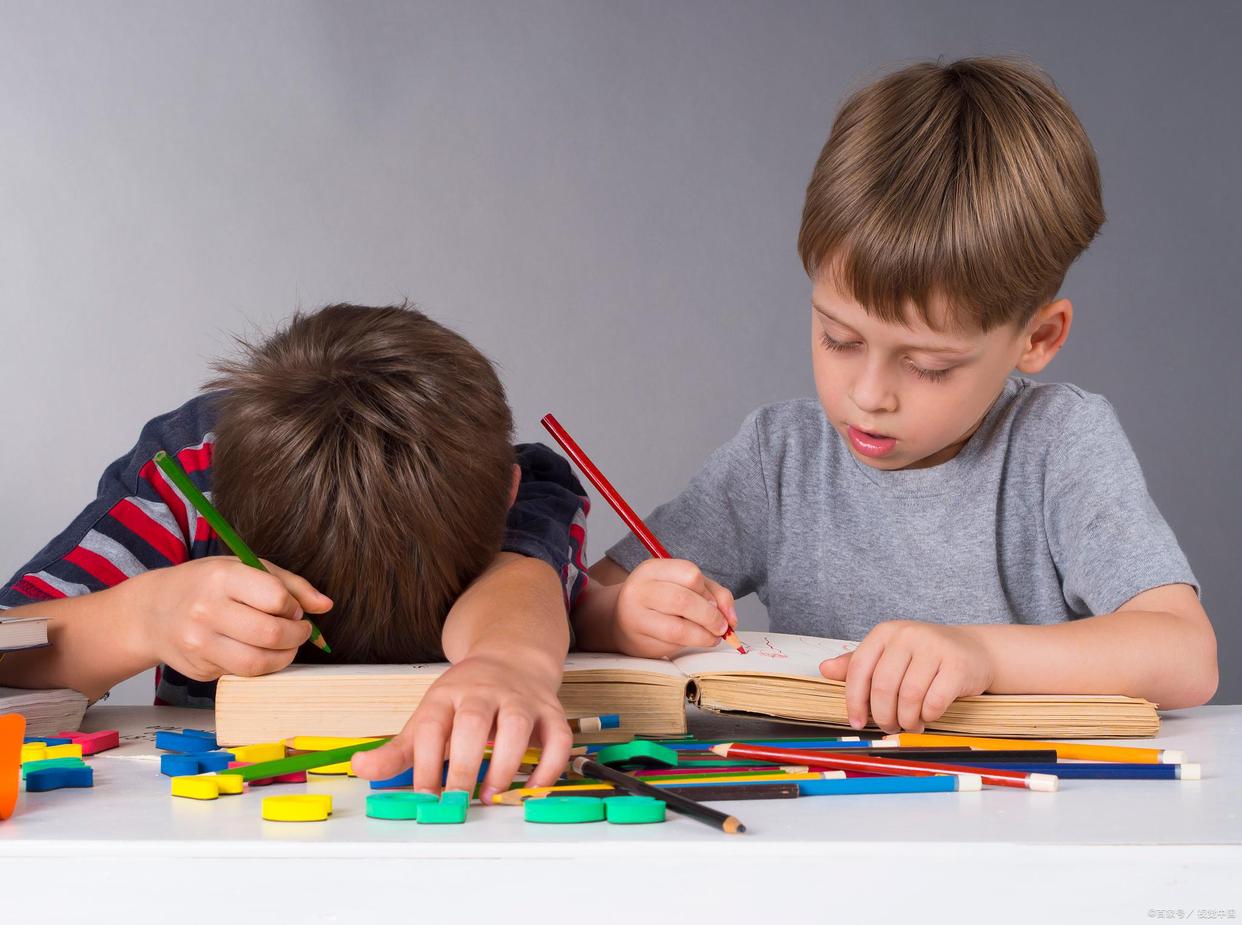 多动症儿童治疗最好方法,多动症儿童最有效的治疗方法