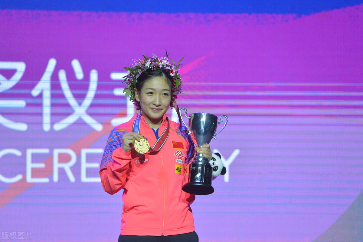 刘诗雯正式官宣决定,刘诗雯辉煌时刻视频