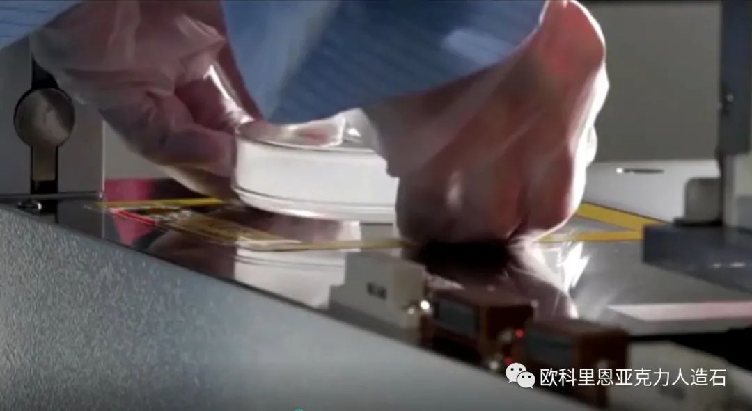 什么是人造晶体,什么是亚克力玻璃