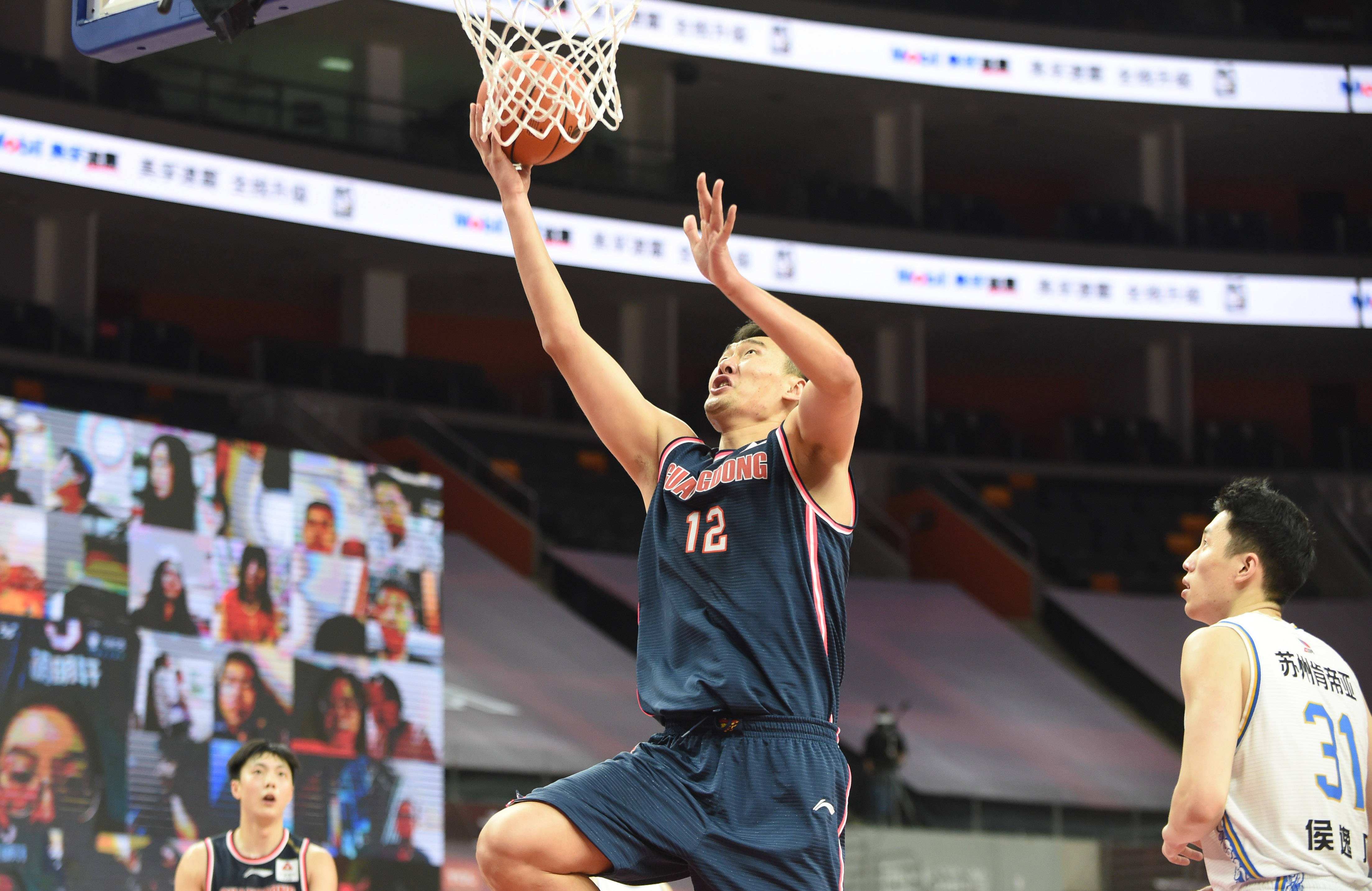 广东宏远的最强肉盾苏伟，扎实的基本功，细腻的技术