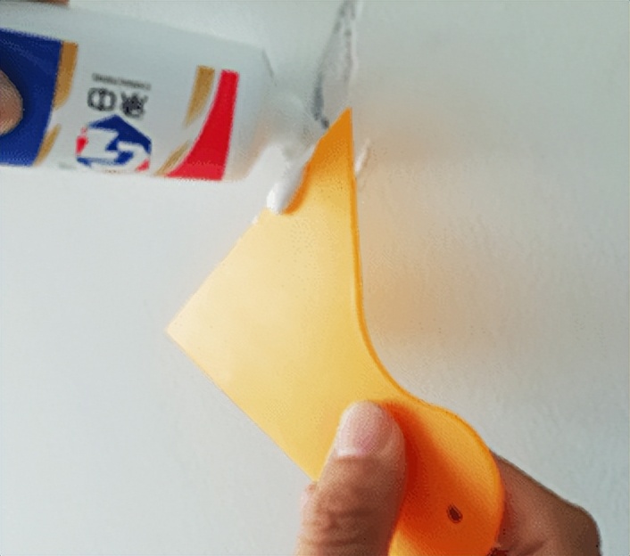 乳胶漆的墙面脏旧了怎么翻新,如何挽救脏脏的墙面