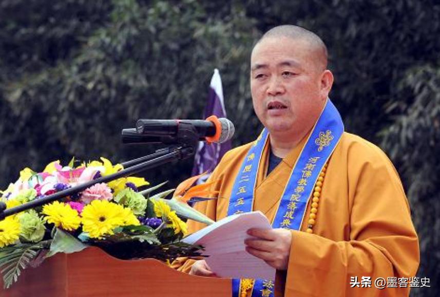 释永信的袈裟最贵的多少钱,少林寺方丈释永信的袈裟图片