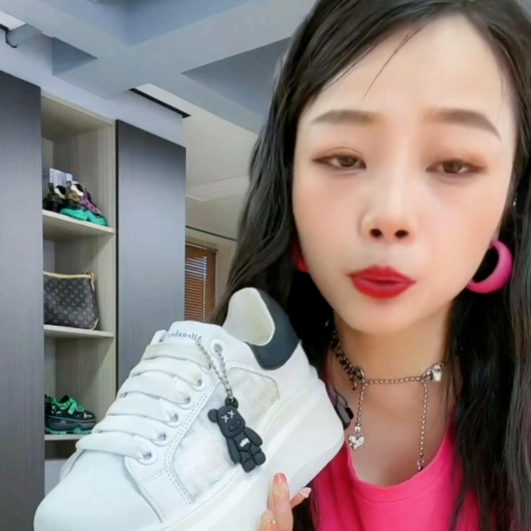 小白鞋厚底松糕底春夏款,夏季新款透气小白鞋厚底松糕鞋