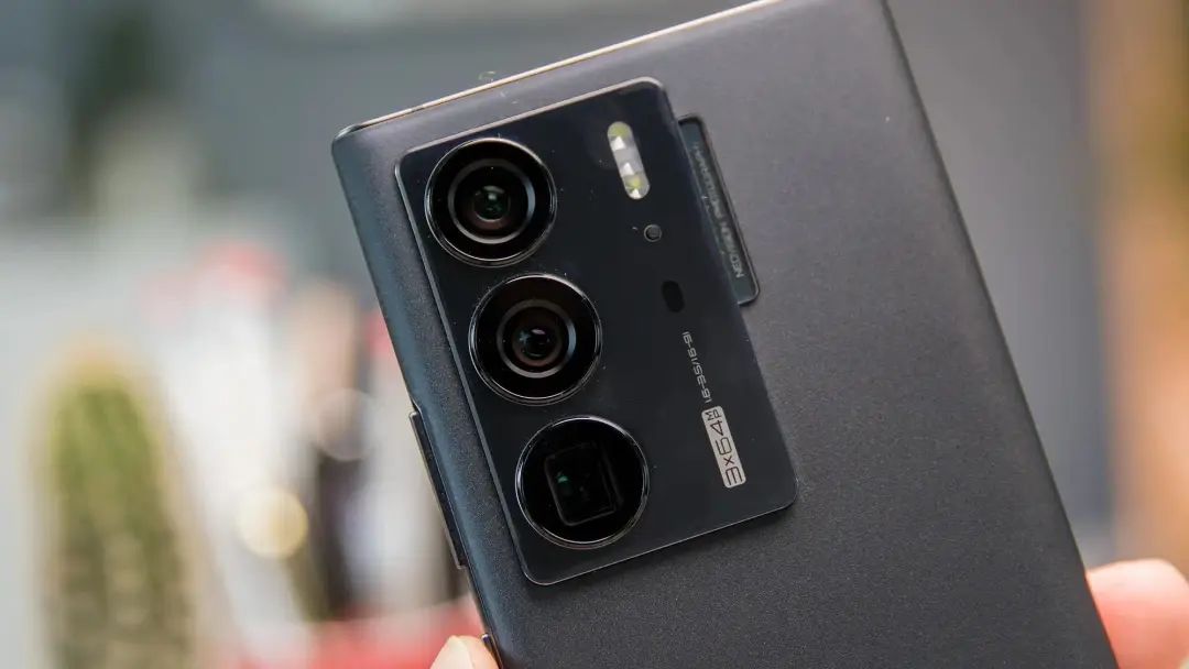 手机型号里的pro什么意思,手机型号中的pro是英文吗