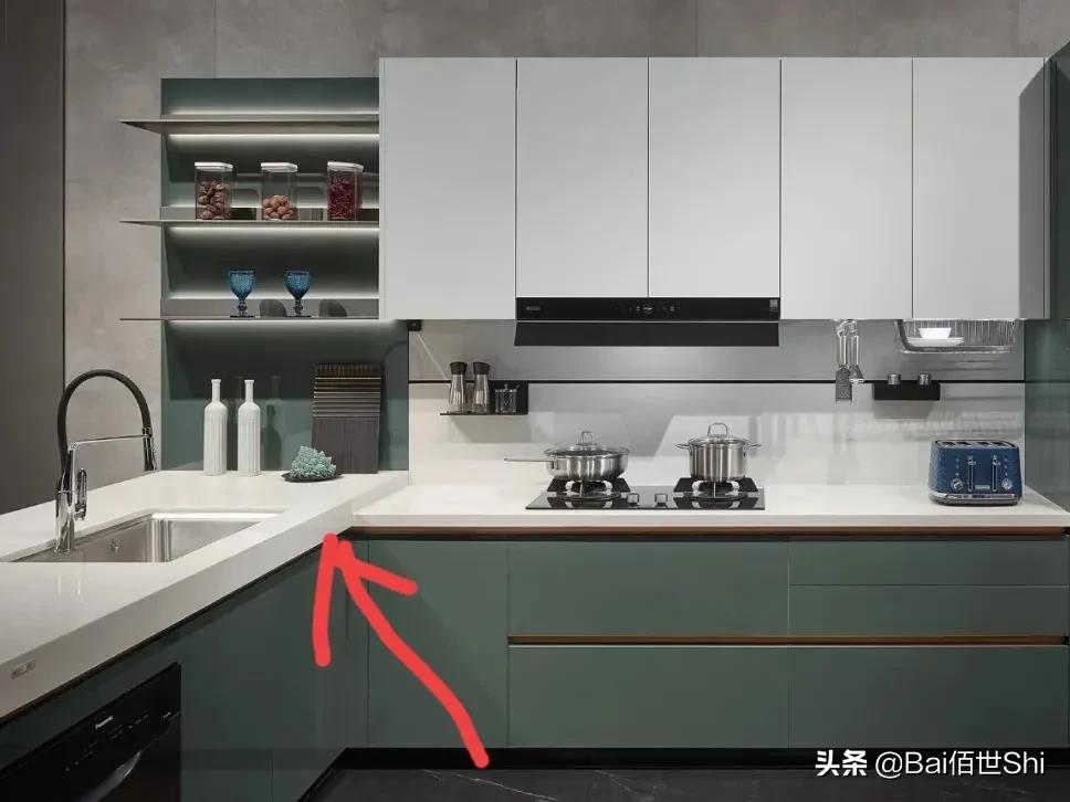 十大品牌定制衣柜都用什么板,装修定制衣柜板材排行榜