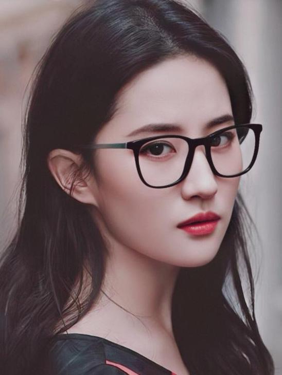 眼镜封印颜值,10个关于眼镜的小技巧