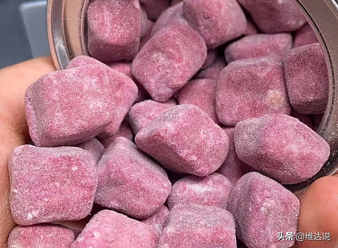 吃零食的正确方法和技巧,健康吃零食的原则和方法