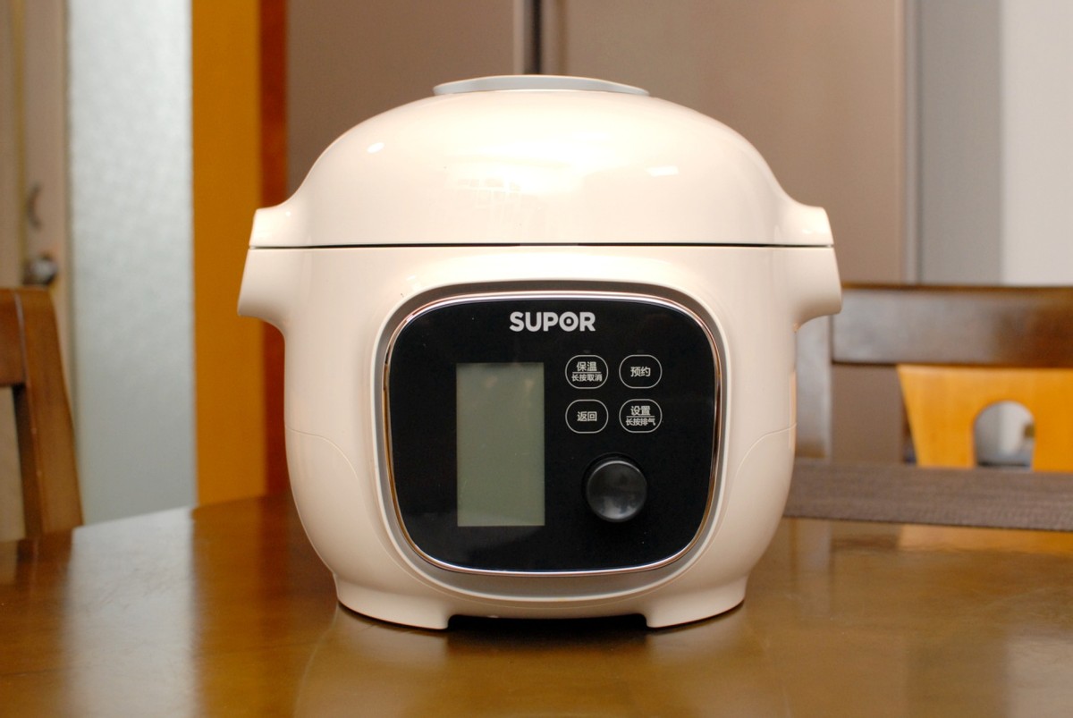 苏泊尔新出的一款高颜值电压力锅,苏泊尔电压力锅哪一款比较好用