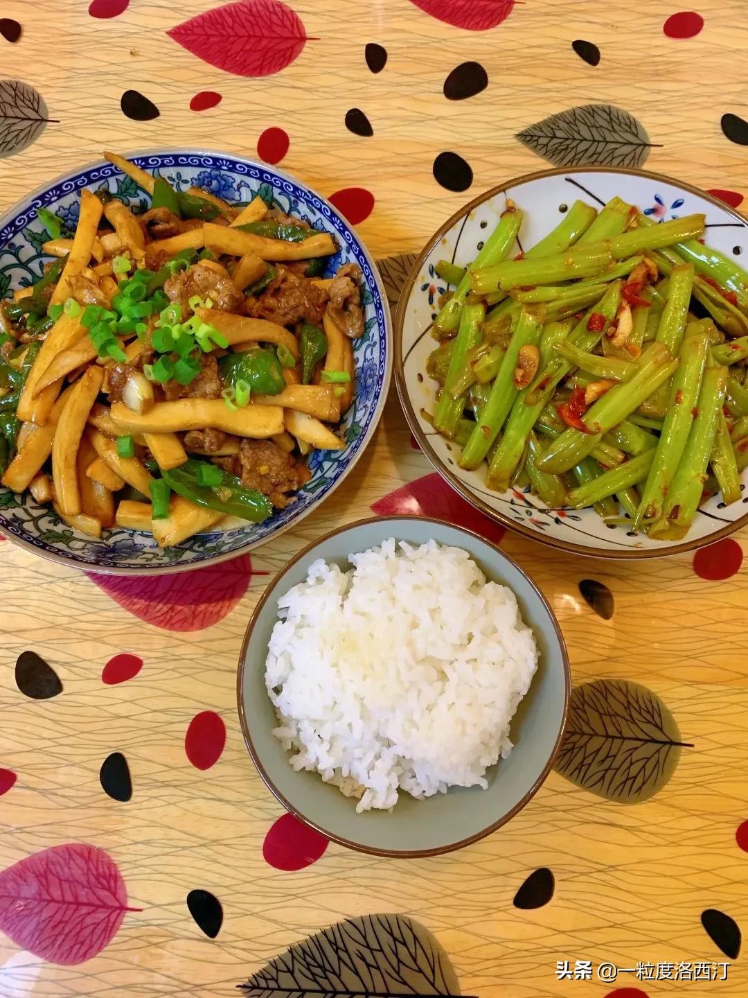 谁言寸草心报得三春晖班会美篇,谁言寸草心报得三春晖赞扬母亲