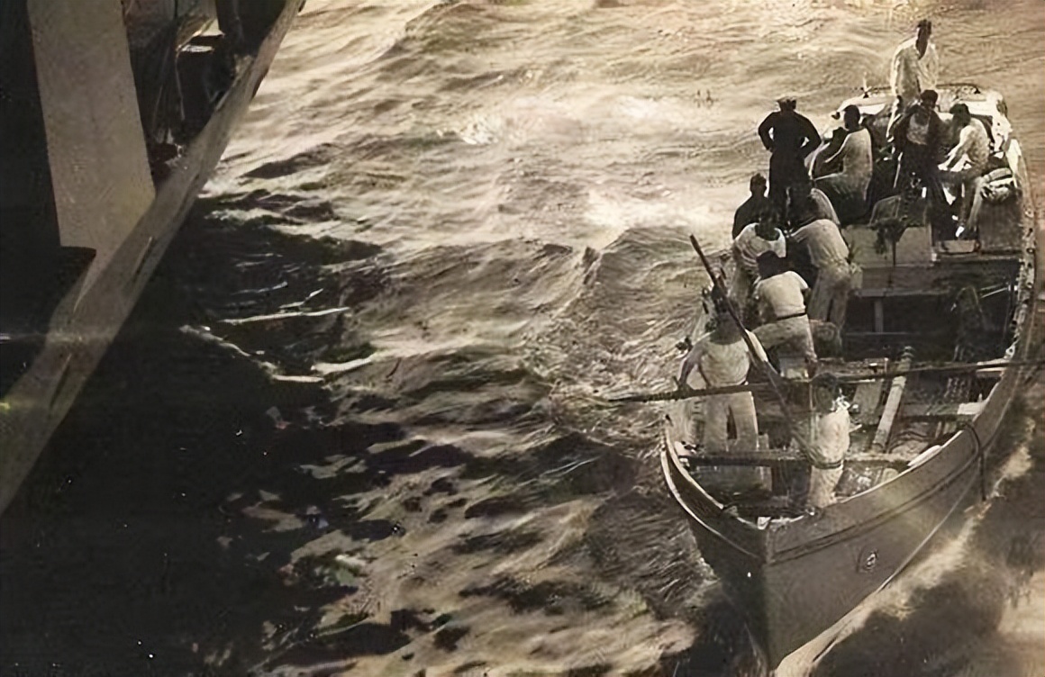 1972年中国秘密打捞一艘英国潜艇,39年后英国首相喊话:还给我们