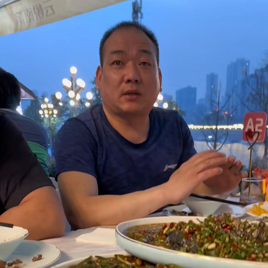 有兴趣的可以听完，了解90个平的面庄怎么年赚500万的...