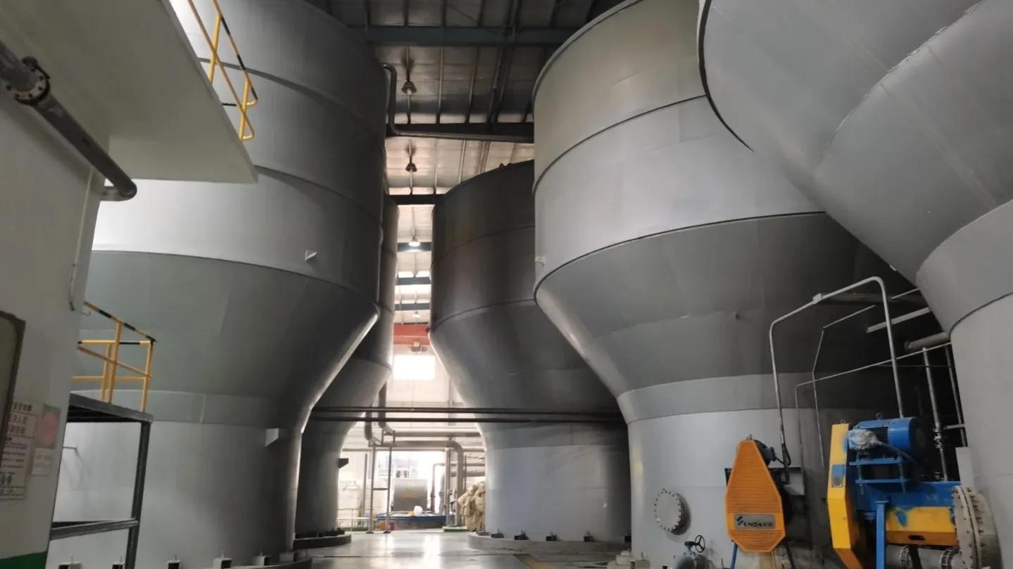 开个大型造纸厂需要投资多少钱,开一个造纸厂赚钱吗