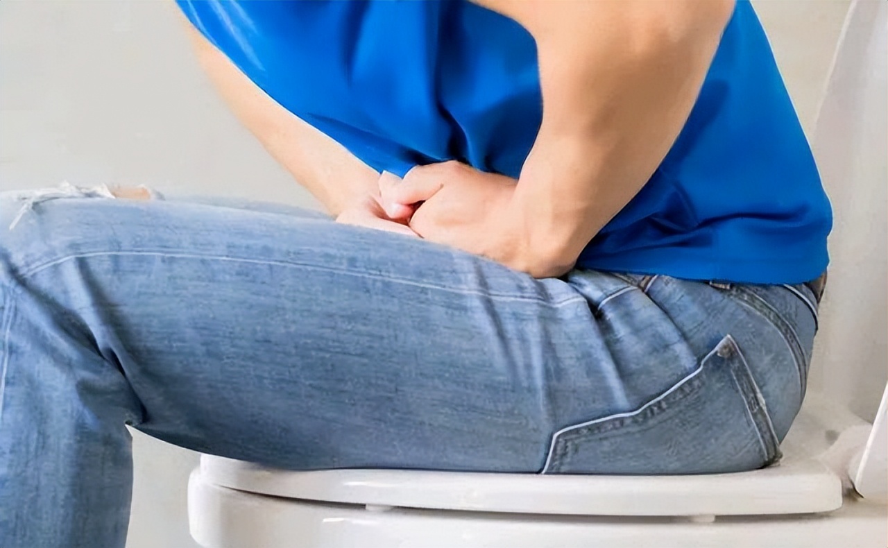 肚子痛和腹部痛有什么区别,腹痛跟肚子痛的区别