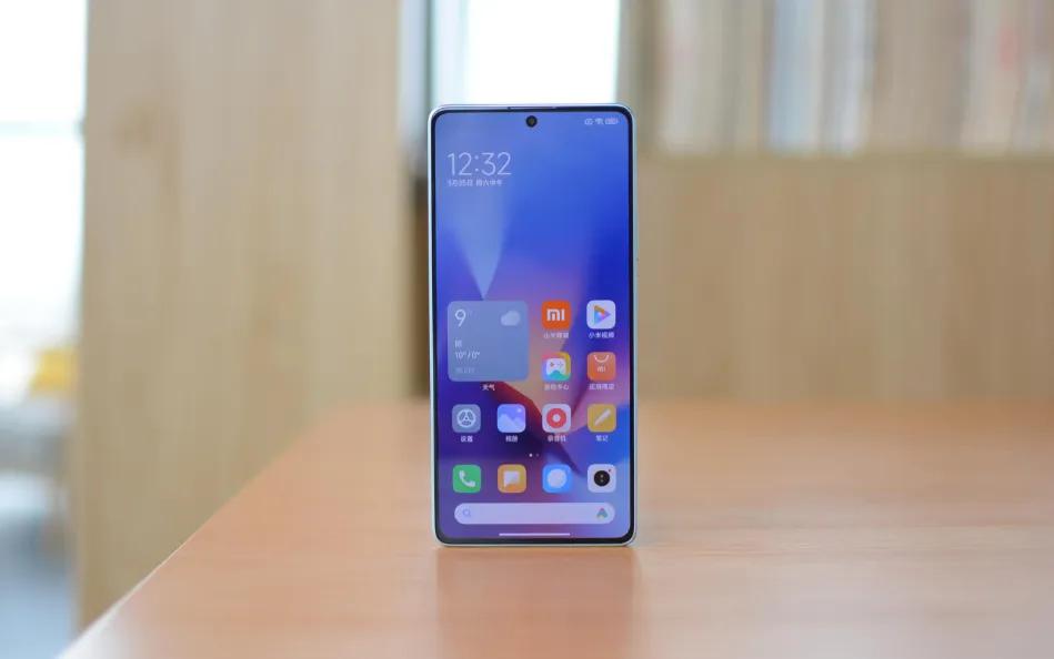 3000多元12+256g手机最值得入手,1500元预算这两款手机性价比超高