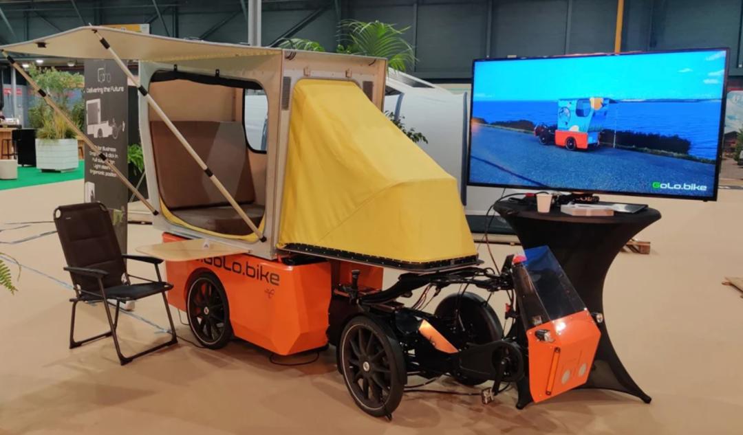 荷兰发明自行车,荷兰的自行车有多奇葩